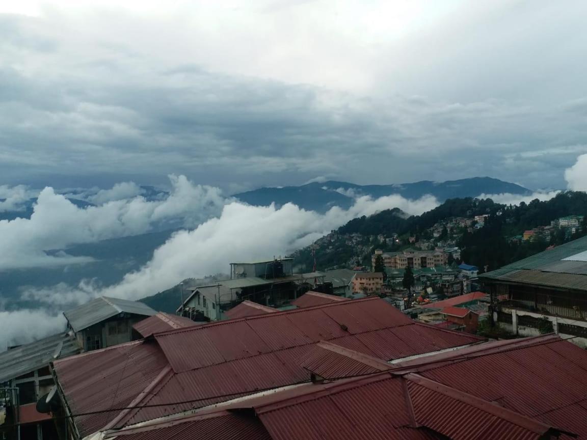 Hotel Valentino Darjeeling  Luaran gambar